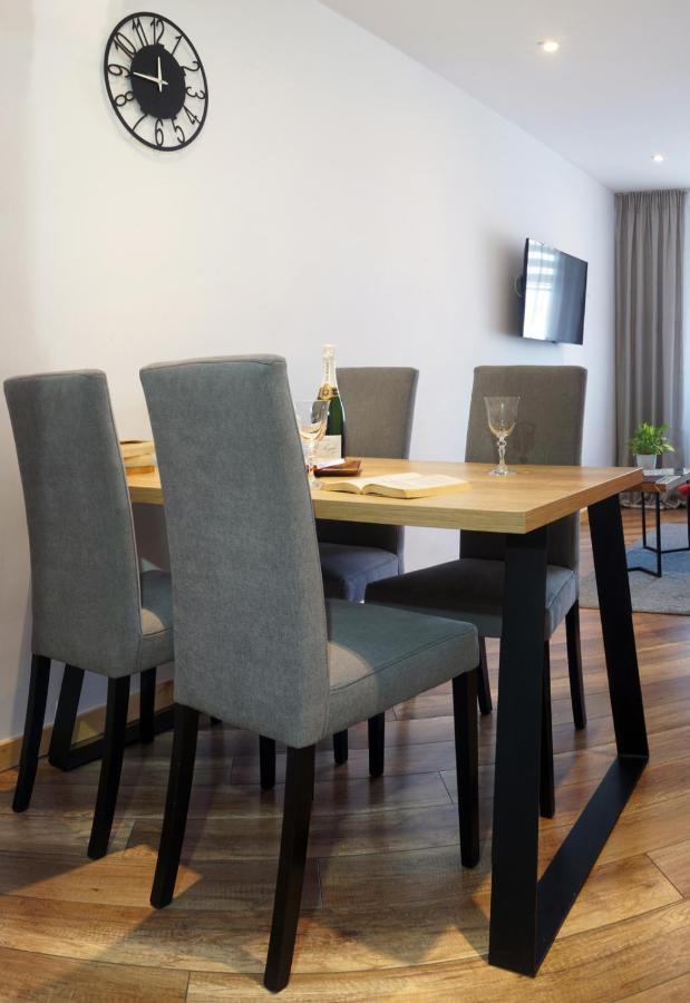 Kamienica Na Nowo Apartamenty Mragowo Bagian luar foto